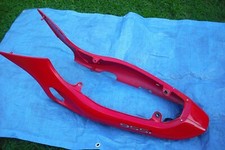TRIUMPH 955i SPRINT REAR PLASTIC BODY PANEL FAIRING MOULDING AND REAR LIGHT