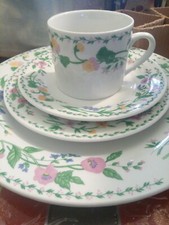 Lovely 4 Piece Royal Norfolk