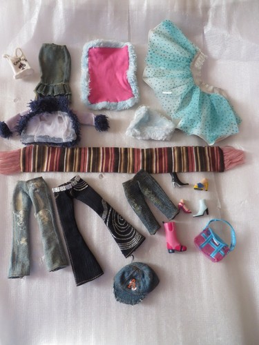Bratz doll clothing - ,, shoes