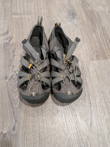 Keen waterproof hiking sandals - keen,