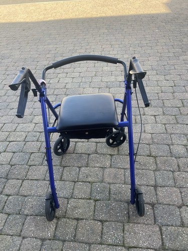 Blue black wheel - wheel, rollator