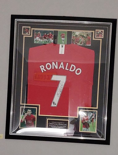 Cristiano ronaldo signed - cristiano,