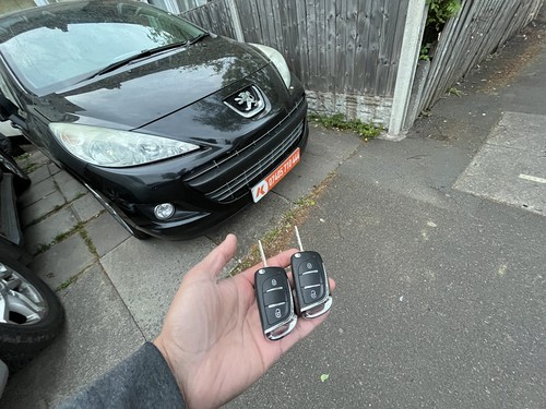 Lost peugeot 207 replacement - peugeot,