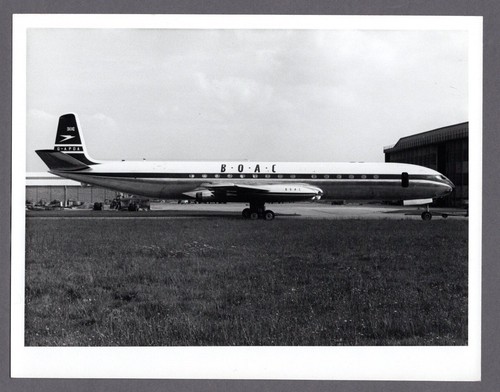 Boac havilland comet 4 - havilland,