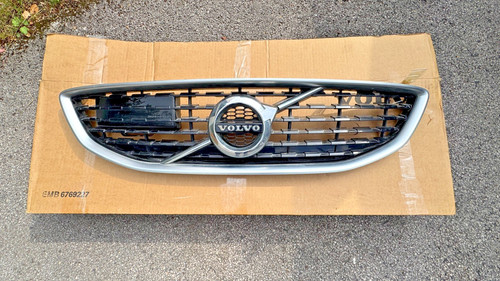 Volvo v40 design - volvo, front