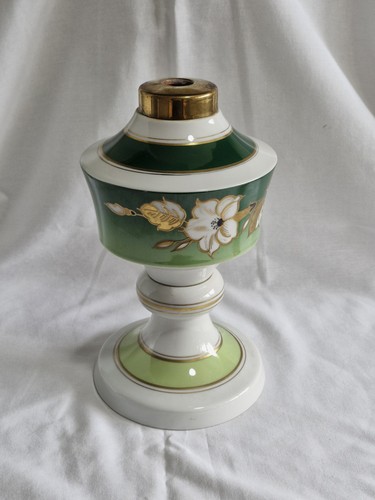 Very pretty vintage porcelain - very,