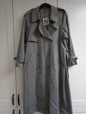 Nuage Rainwear Macintosh