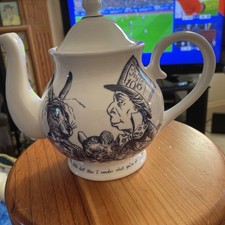 Whittard Of Chelsea Alice In Wonderland Mad Hatters Tea Party Teapot,VGC