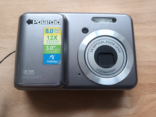 Polaroid i835 mega pixels - mega,