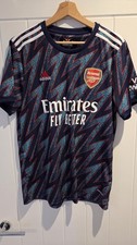 Arsenal 21/22 Third Kit Size M