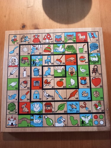 Game goose solitaire - /,