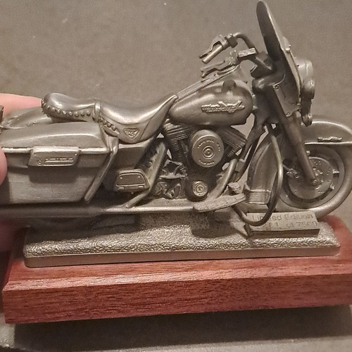 Harley davidson flhr road - harley-davidson,