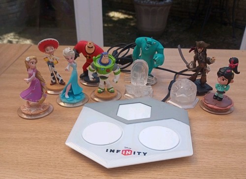 Disney infinity bundle - infinity, 8