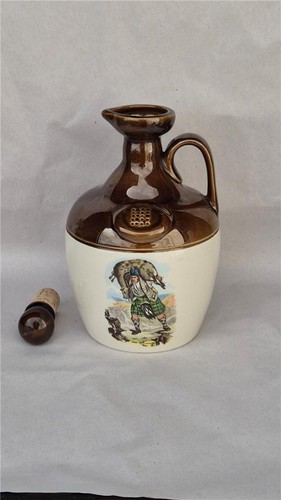 Scotch whisky flagon decanter - whisky,
