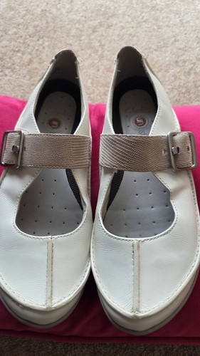 Clarks unstructured soft white - clarks,