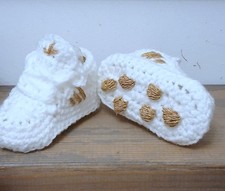 New baby crochet shoes - baby,
