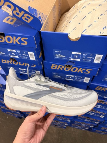 Size 12m brooks revel 9 - size,