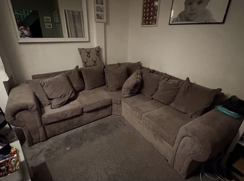 Grey shaped corner sofa - corner,