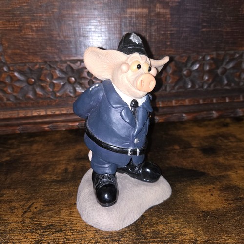 Piggin 22000 by - piggin',