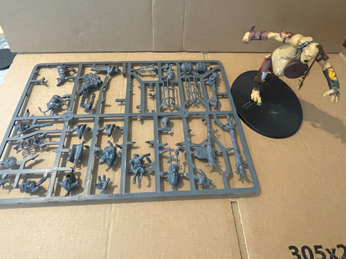 Aleguzzler gargant giant - giant, +