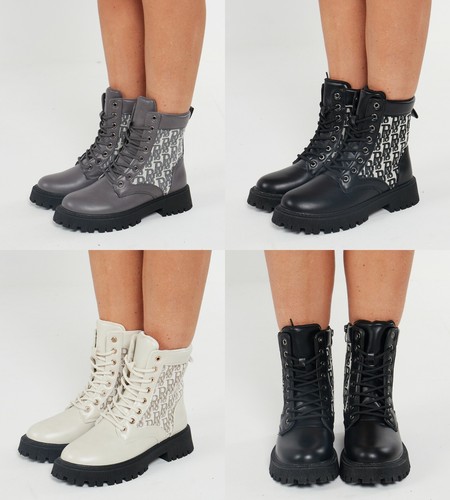 Lace ankle boots - up,