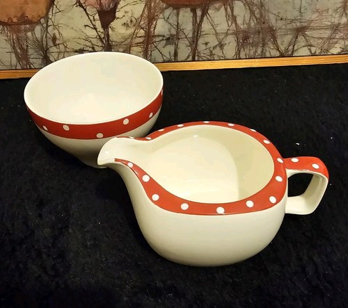 Midwinter red domino - domino, jug