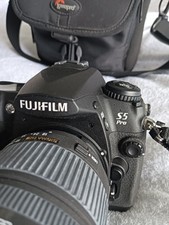 Fujifilm S5 Pro 12.3MP Digital Camera