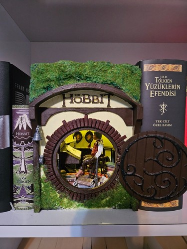 Bilbo house book nook hobbit - book, nook,