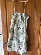Ladies light floral summer dress size medium H&M bnwt