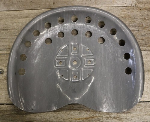 Antique style metal - style, tractor
