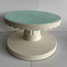 Plastic Cake Stand Decorating
