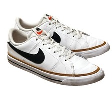 Size 7M Nike Court Legacy Next