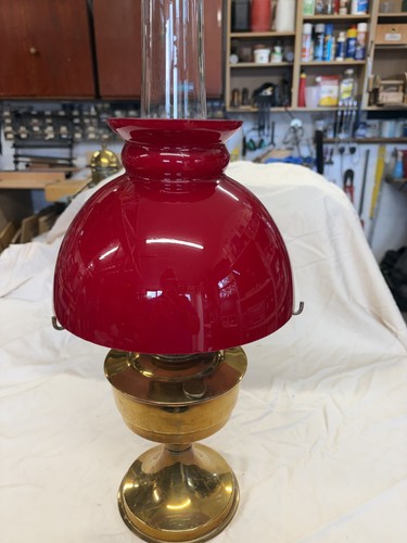 Brass oil lamp - , shade