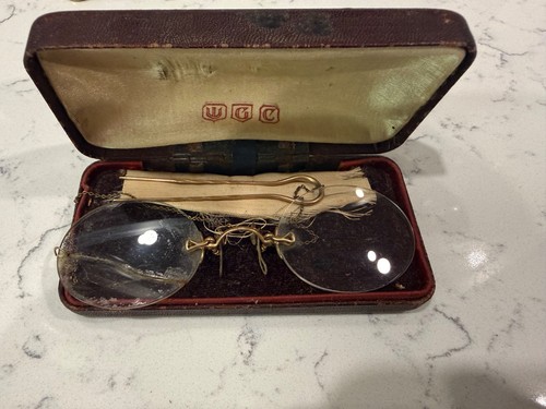 Antique pince nez eyeglasses - antique,