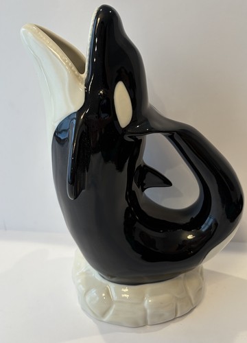Wade ceramics gluggle jug orca - gluggle,
