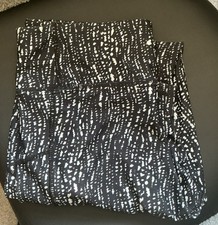 Souluxe Black / White Gym