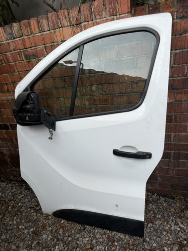 Renault trafic vauxhall - renault, vivaro