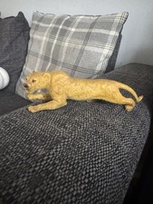 AAA ELC Vintage Lion Family Lioness