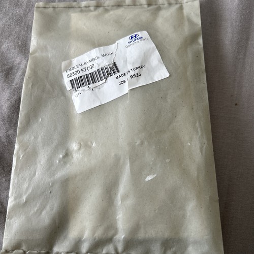 Genuine new hyundai grille - genuine,