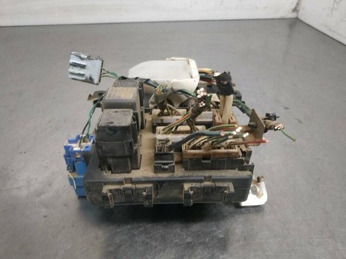 285519f902 fuse box - box, nissan