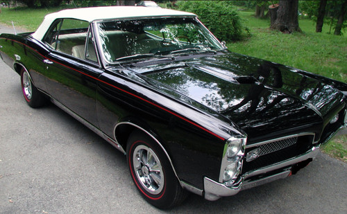 Black red wall - black,