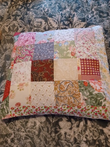 Pack patchwork cushion - pack,