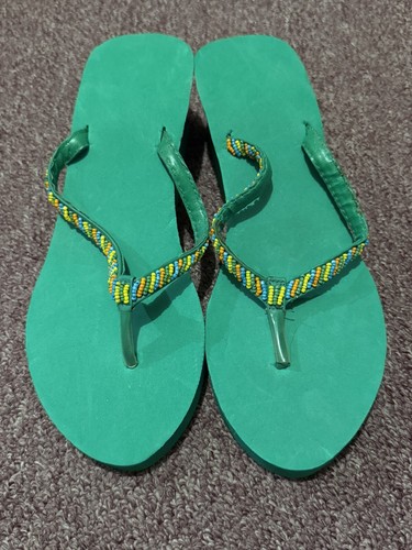 Vtg new avon beaded - avon, flip-flops