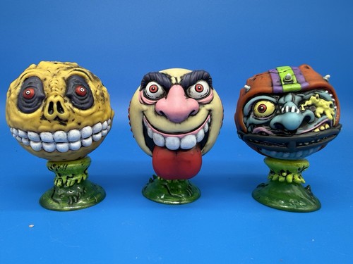 Kidrobot madballs vinyl - 3,