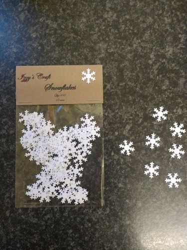 100 small snowflakes - small,
