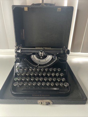 Vintage 1936 underwood - vintage,