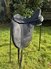 Winter Isabell Dressage Saddle 17 + 3 gullets M MW EW