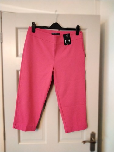 Fuschia pink cropped trousers - pink,