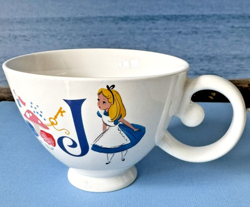 Disney alice wonderland - alice,