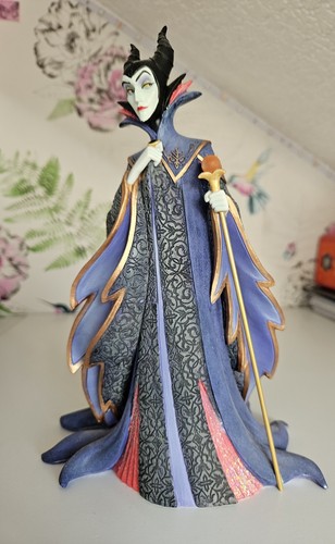 Disney showcase maleficent - disney,